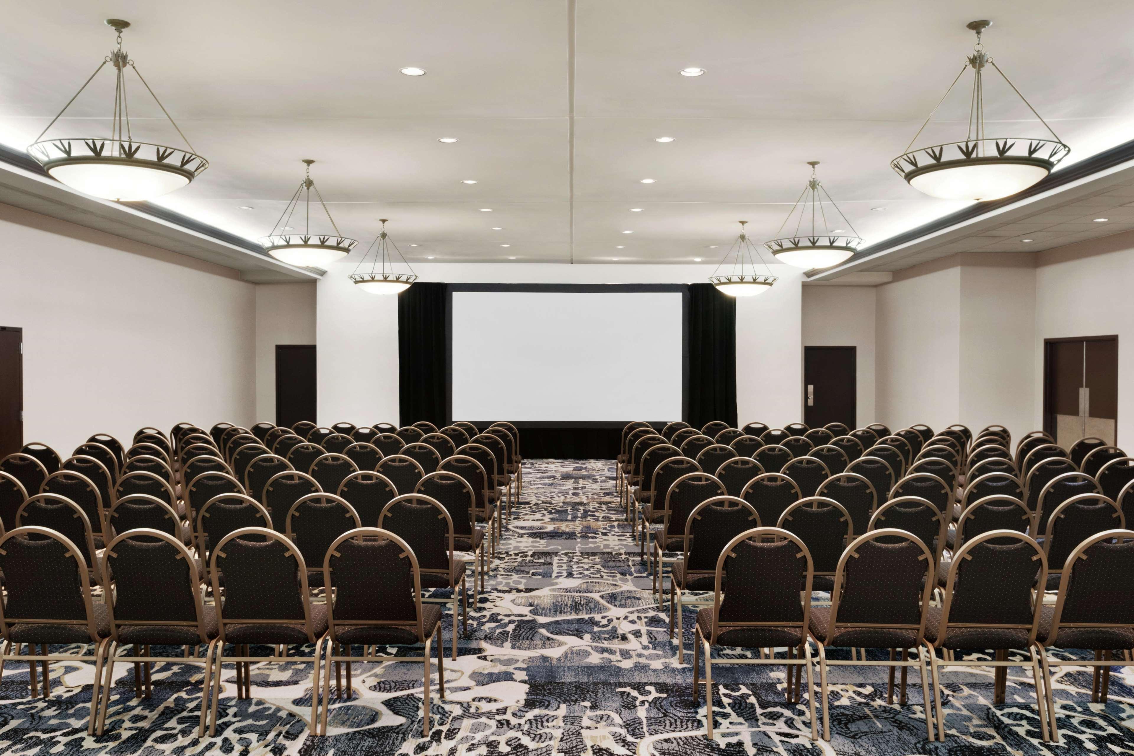 Готель Doubletree By Hilton South Charlotte Tyvola Екстер'єр фото