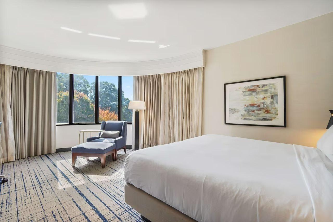 Готель Doubletree By Hilton South Charlotte Tyvola Екстер'єр фото