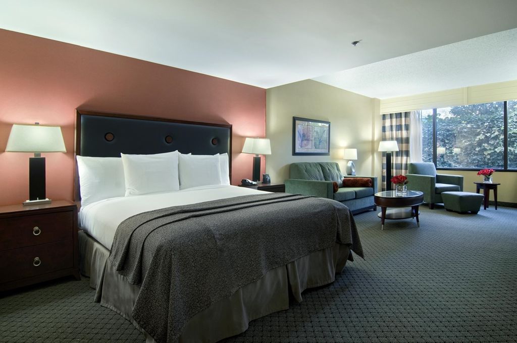 Готель Doubletree By Hilton South Charlotte Tyvola Номер фото